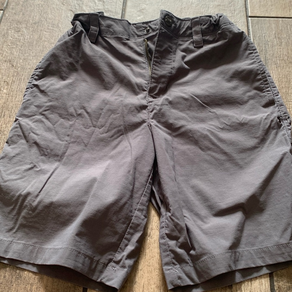 Boys Under Armour shorts
